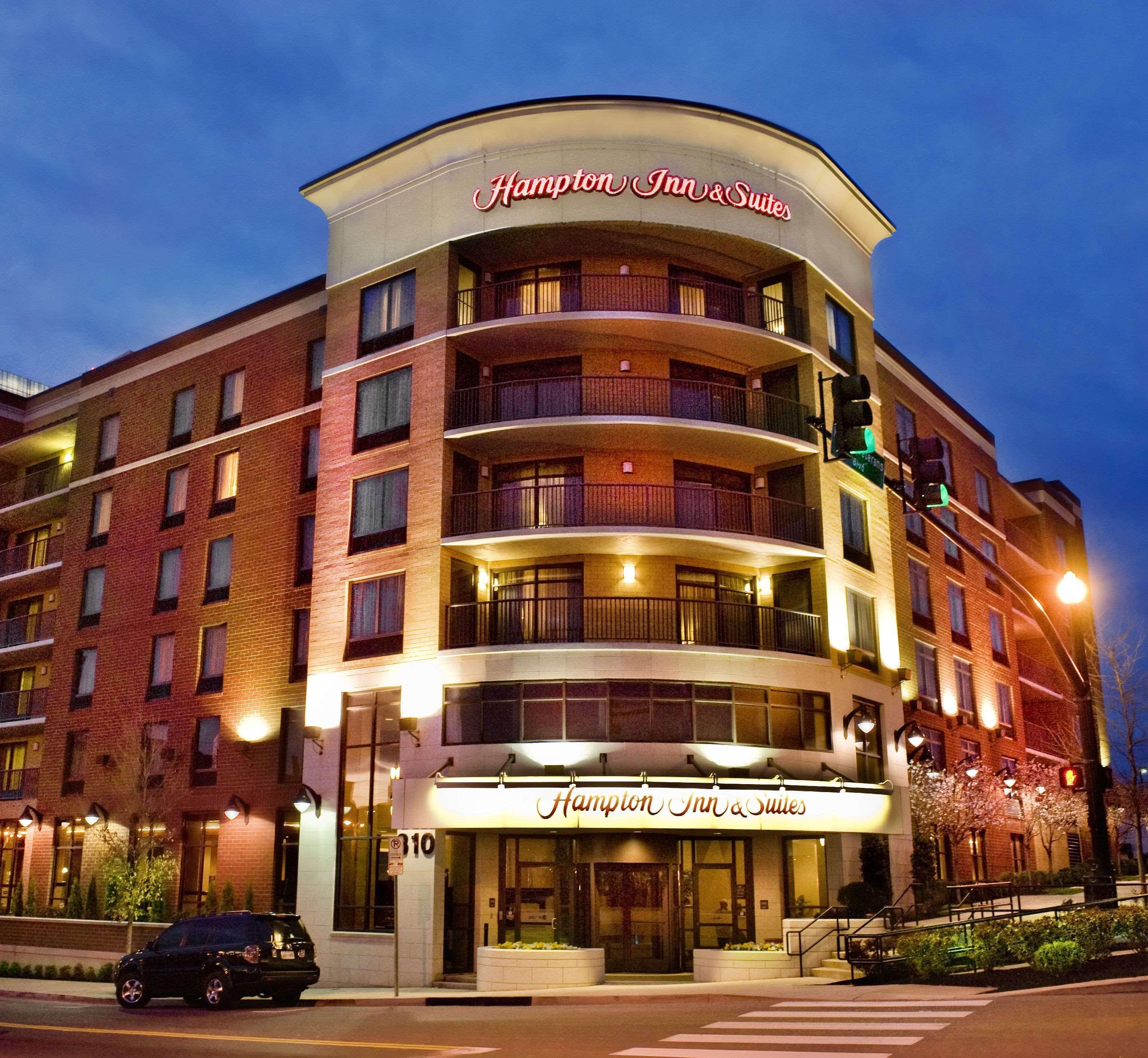 Hampton Inn & Suites Nashville-Downtown Екстериор снимка