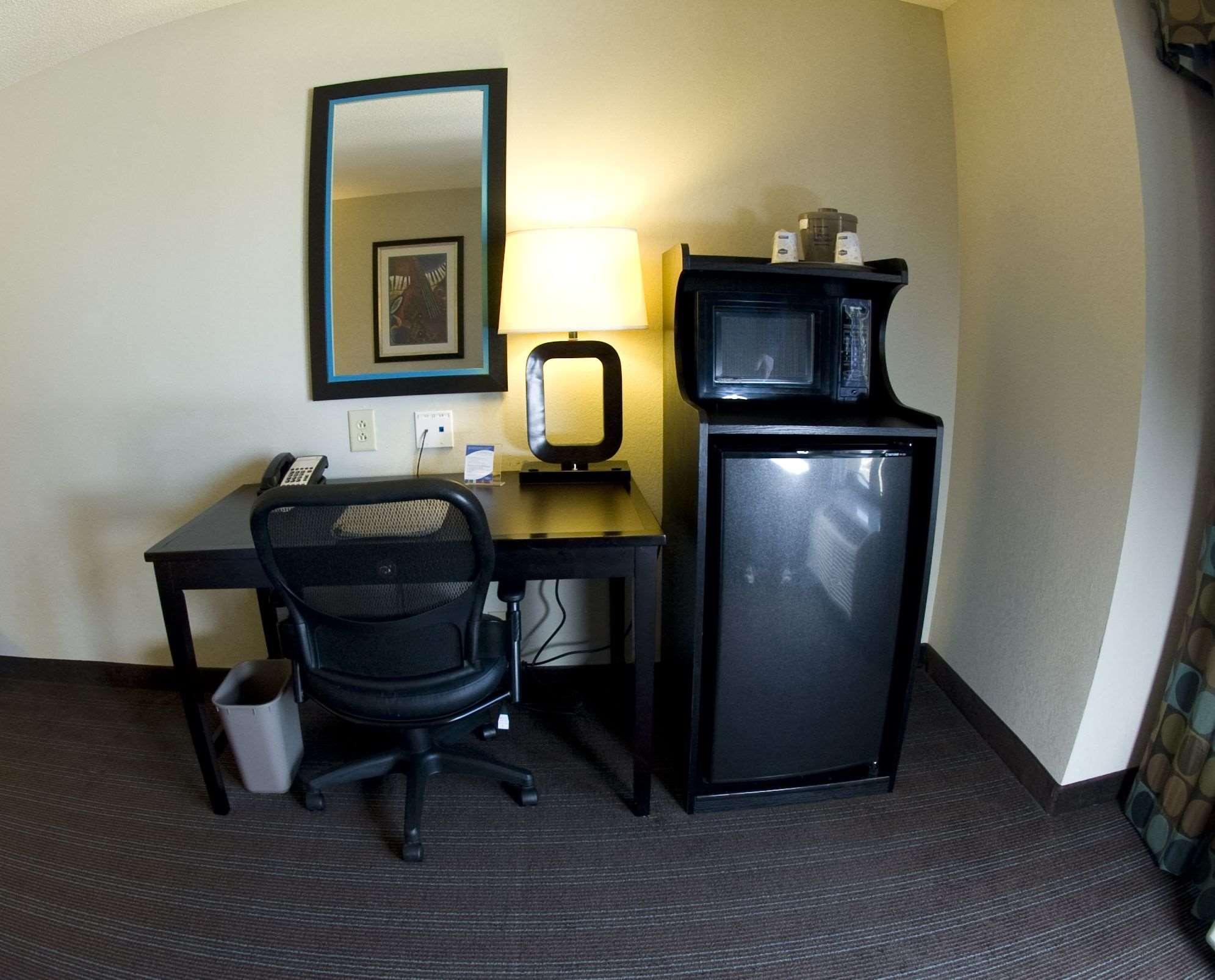 Hampton Inn & Suites Nashville-Downtown Стая снимка